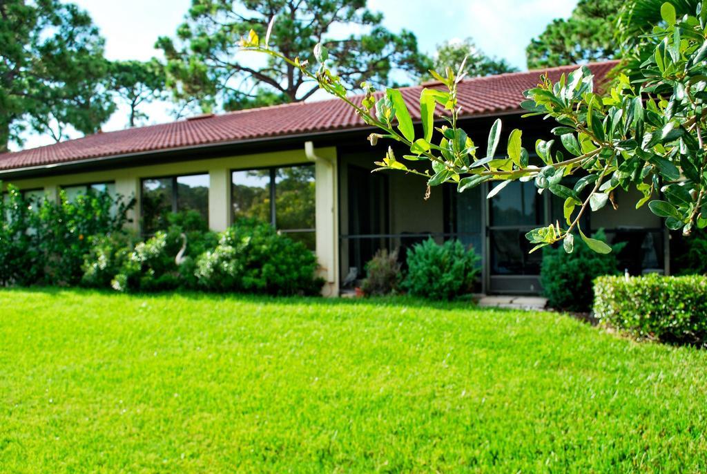 Lux Villas On Beautiful Palmer Ranch Vamo Exterior photo